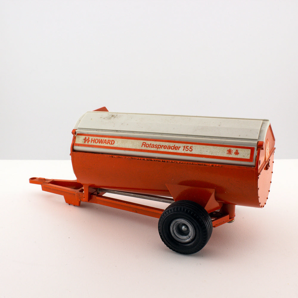 Britains 9568 Rotary Manure Spreader, 1:32 Scale Farm Implement, Near Mint
