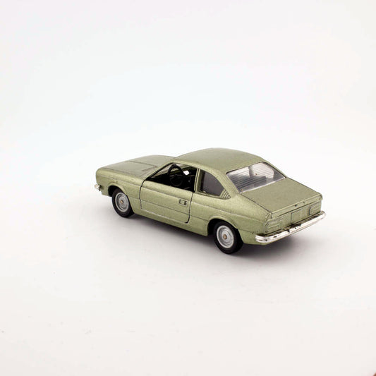 Solido gam 1 No 52 1/43 Scale Lancia 'Beta' Coupe 1800, Excellent Diecast Model