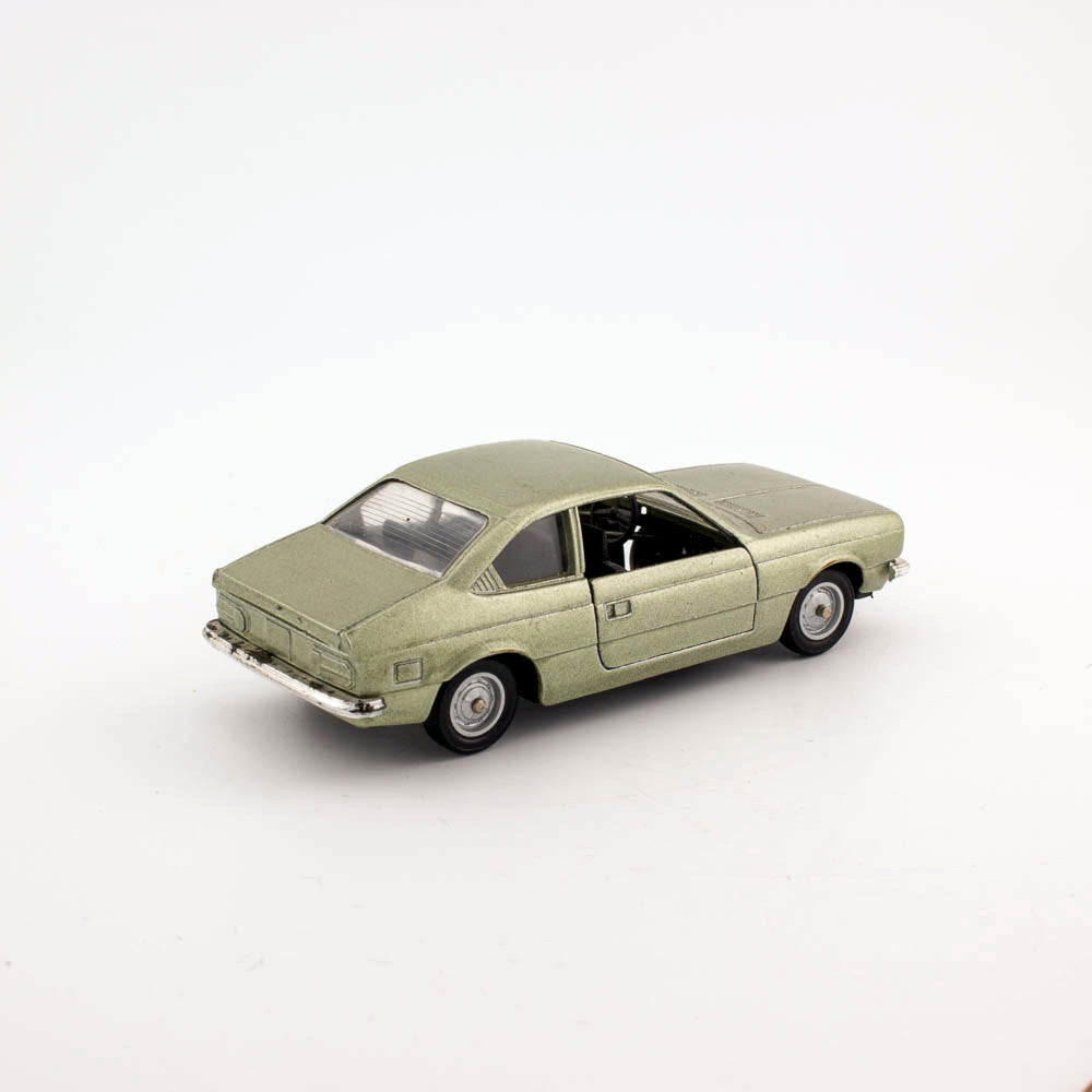 Solido gam 1 No 52 1/43 Scale Lancia 'Beta' Coupe 1800, Excellent Diecast Model