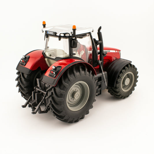 siku 3270 Massey Ferguson MF 8680 1:32 Scale Tractor, Mint Condition & Boxed