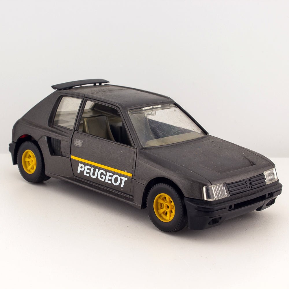 Bburago 9106 Peugeot 205 Turbo, 1:25 Scale Diecast In Excellent Condition
