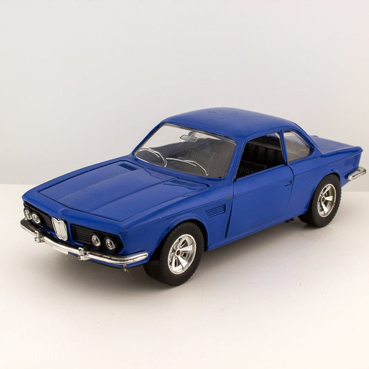 Bburago BMW 3.0 CSi, 1:24 Scale Diecast Excellent Condition In Hard To Find Blue