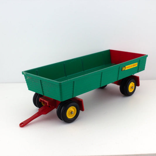 Britains 9558 8 - Wheeled Trailer, 1:32 Scale Farm Trailer in Near Mint Condition