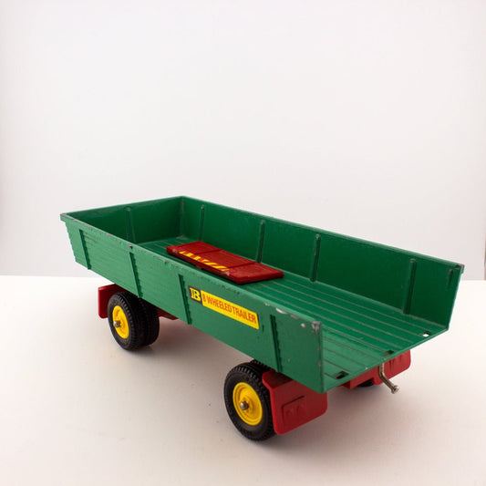 Britains 9558 8 - Wheeled Trailer, 1:32 Scale Farm Trailer in Very Good+ Condition