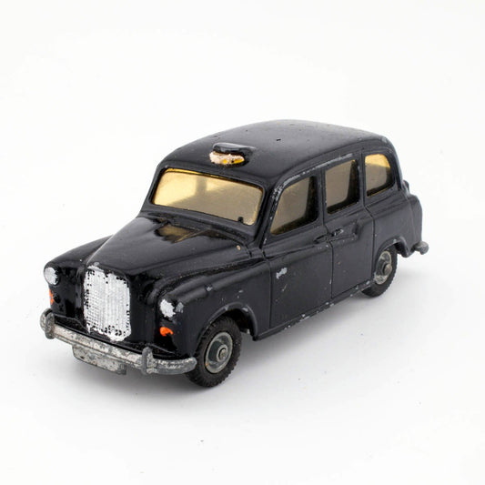 Budgie Toys 101 London Taxi Cab For H.Seener Ltd Very Good Loose Diecast Model - DT Collectable Toys