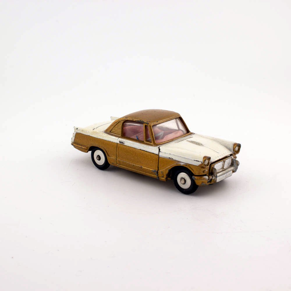 Corgi Toys 231 Triumph Herald Coupe, Excellent Condition Diecast Model