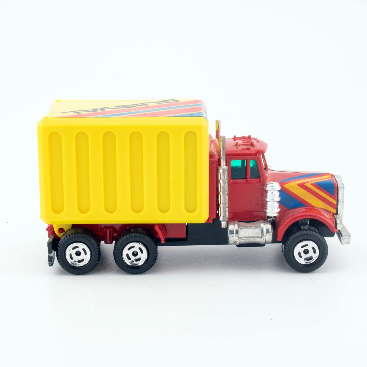 Guisval 1984 Kenworth W900 No.71 REFRIGERATOR TRUCK MIB 1/64th Scale Diecast Model - DT Collectable Toys