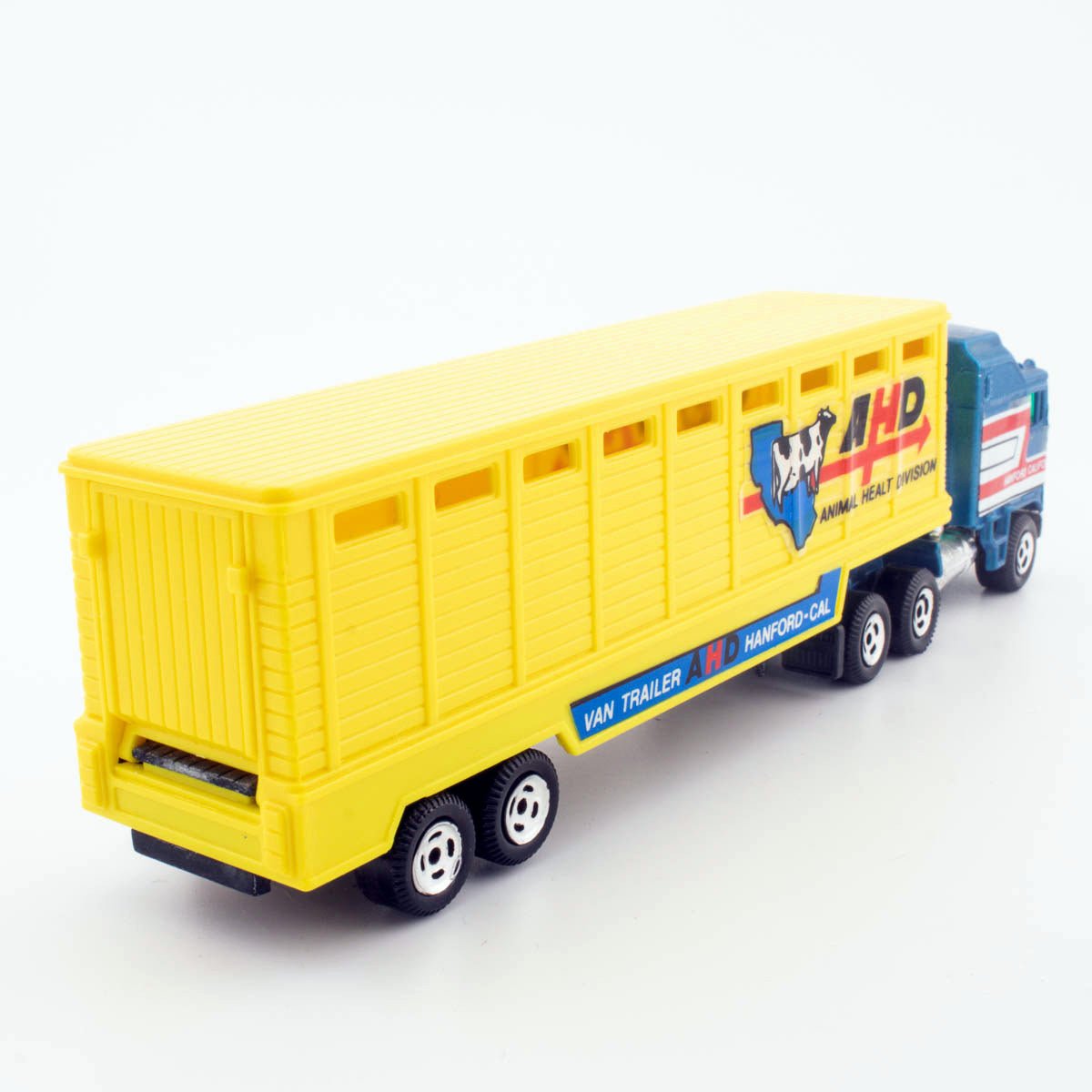 Guisval 1985 Kenworth K100 No.665 ANIMAL TRANSPORTER 1/64th Scale Diecast Model - DT Collectable Toys