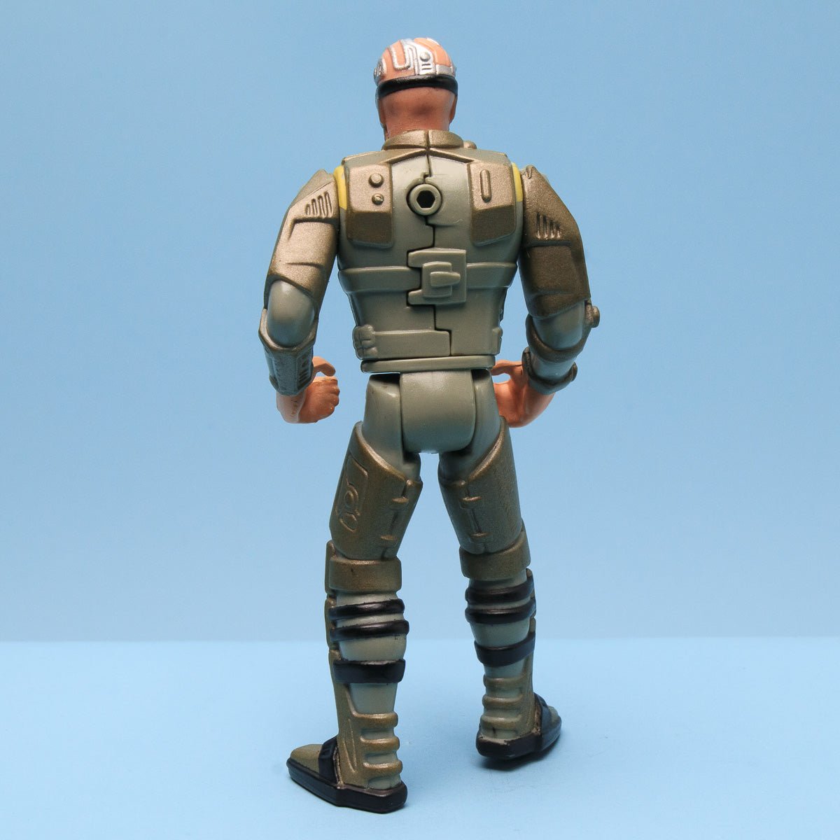 Kenner Aliens 1992 Space Marine Bishop Android Series 1 Aliens Action Figure Action Figure Picture 4