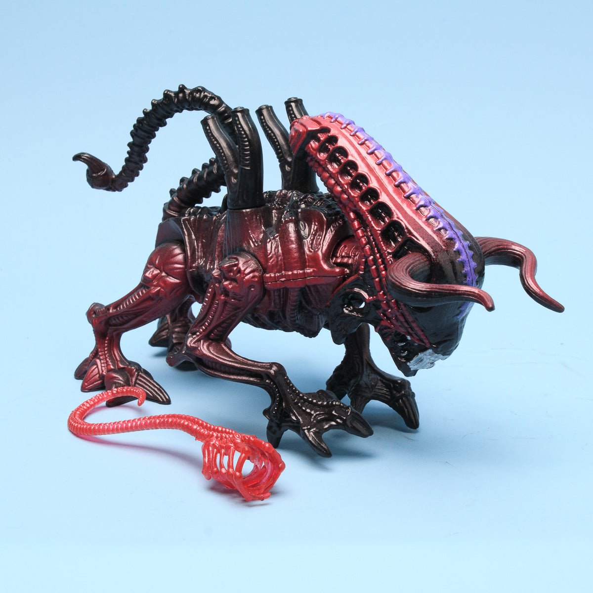 Kenner Aliens 1996 Bull Alien UK Exclusive Loose Series 4 Aliens Action Figure - DT Collectable Toys