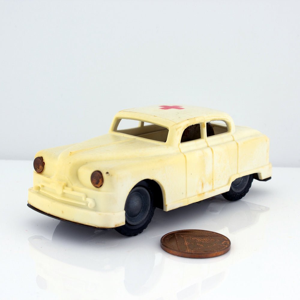 Lemezarugyar Vanguard Ambulance Friction Car 1:43 Scale Plastic & Tinplate c.1970