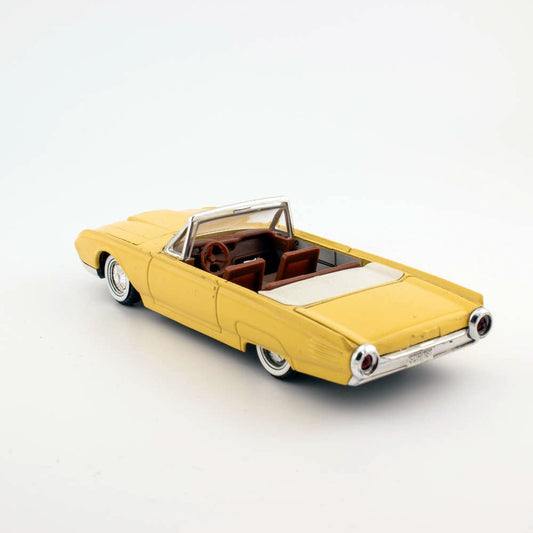 Solido Age d'or 4504 1/43 Scale 1961 Ford Thunderbird, Near Mint Condition