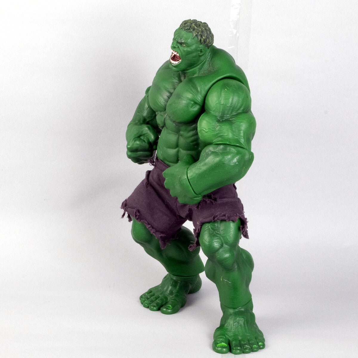Toy Biz Marvel Raging Hulk 13" Poseable 2003 Action Figure Excellent - DT Collectable Toys