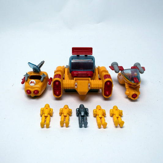 Vintage 1987 Bluebird Toys Manta Force Yellow Wolves Play Set Complete Excellent