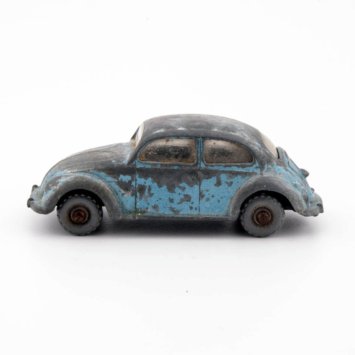 Vintage Lesney Matchbox 1 - 75 Series 25b VOLKSWAGEN 1200 SEDAN Poor Diecast Model - DT Collectable Toys
